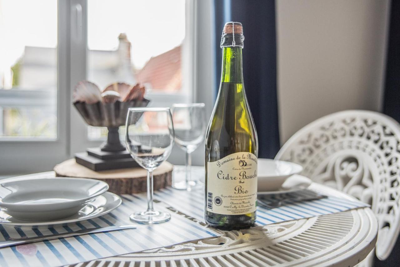 Apartament La Venelle Du Bassin Honfleur Zewnętrze zdjęcie