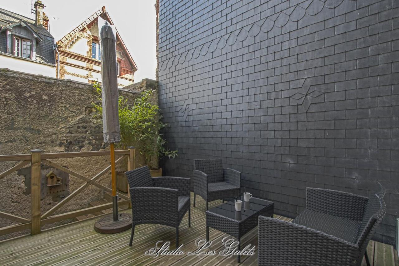 Apartament La Venelle Du Bassin Honfleur Zewnętrze zdjęcie